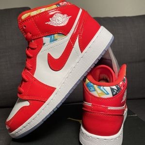 Air Jordan 1 Mid Red Patent GS Size 6